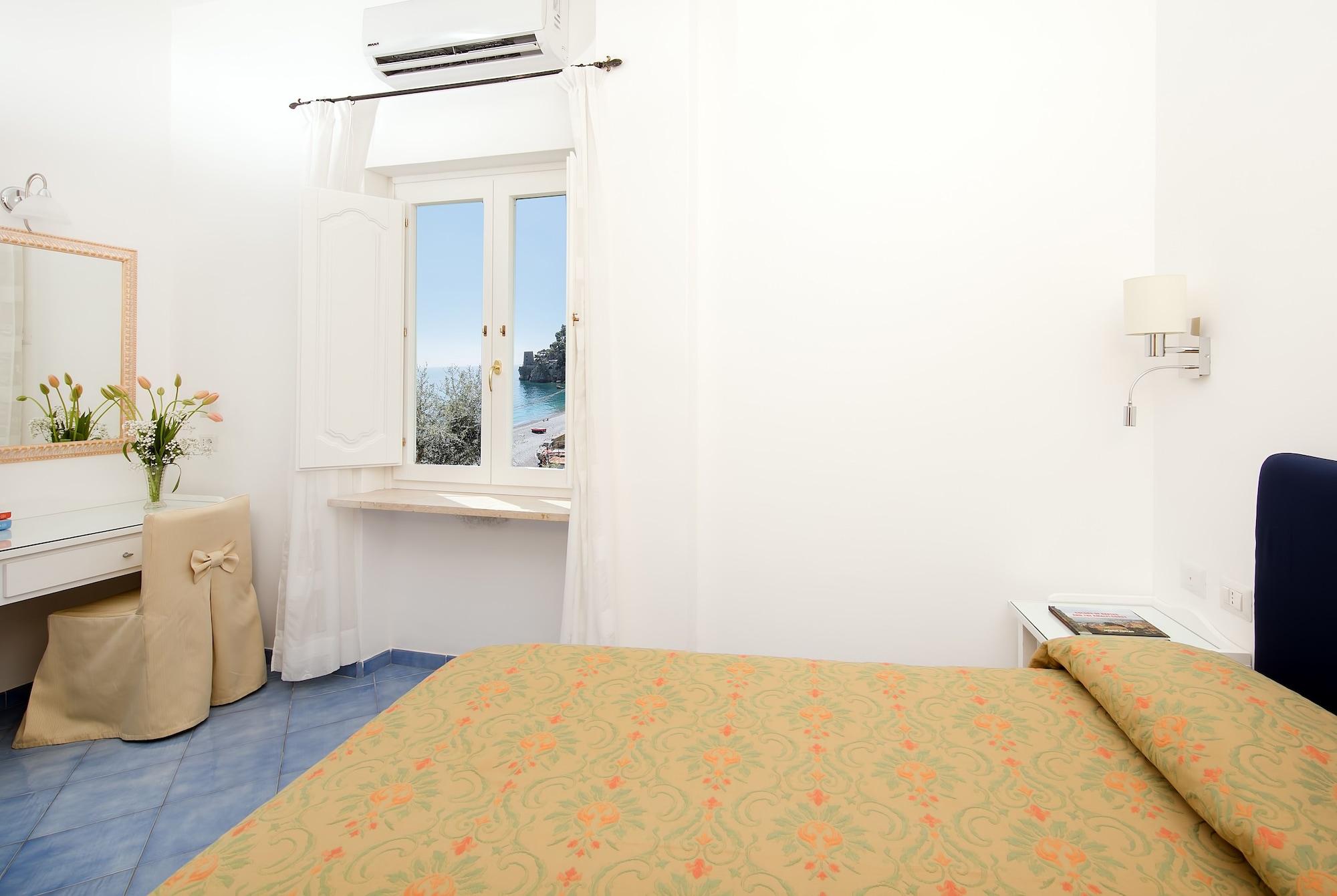 Hotel Pupetto Позитано Экстерьер фото